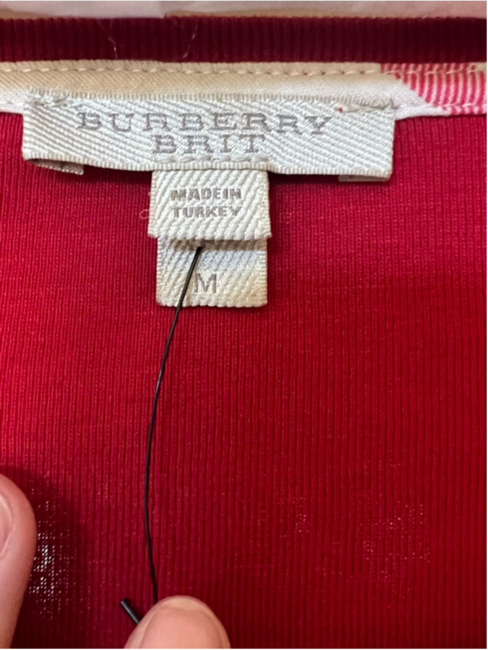 New Burberry Brit Red Long Sleeve Tee with Plaid Cuffs M - Picture 6 of 9